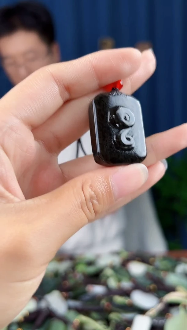 未镶嵌和田玉挂件拍一发一