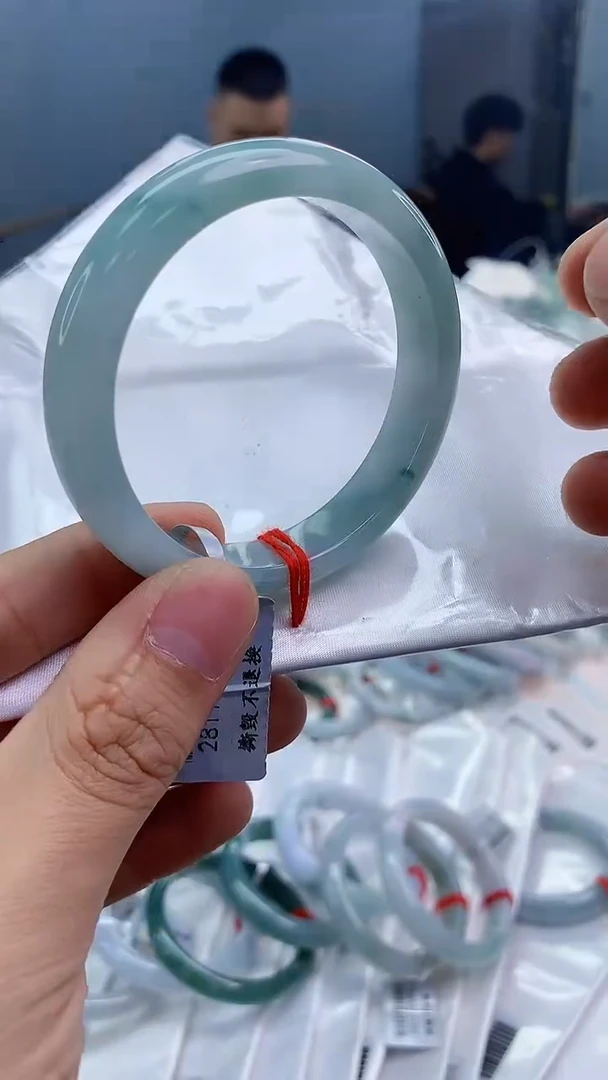 【闪购商品】翡翠手镯未镶嵌翡翠天然缅甸A货