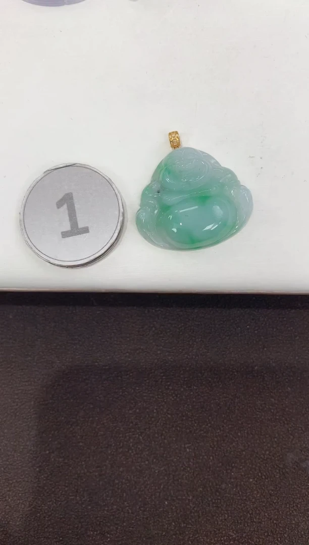 颈饰18K金镶嵌翡翠 天然缅甸a货翡翠