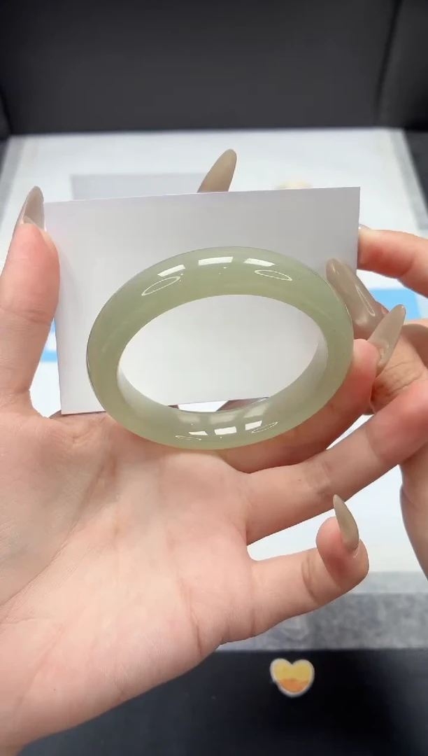 石英质玉手镯未镶嵌289/东陵54.3