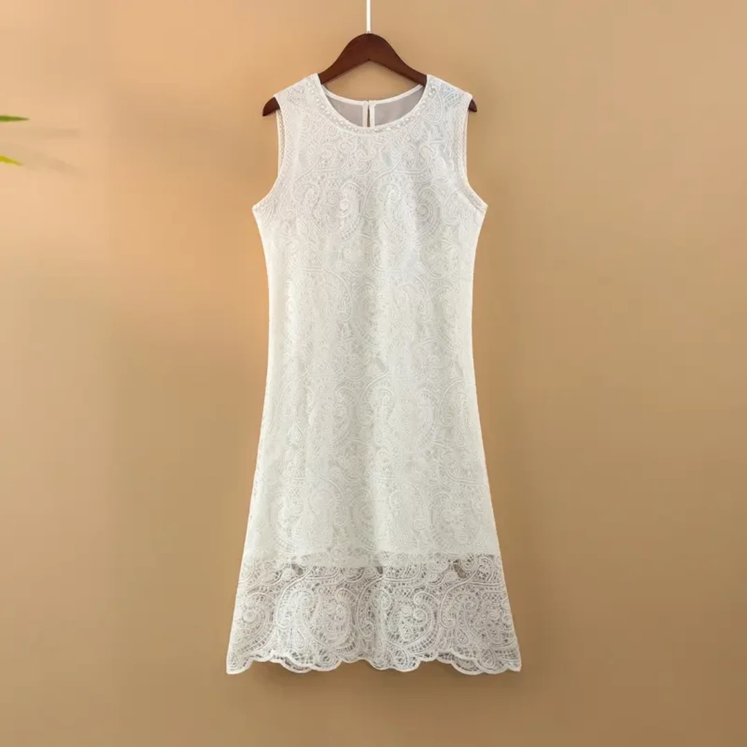 【冷美人】--2025夏款国风蕾丝钩花镂空圆领复古无袖背心连衣裙