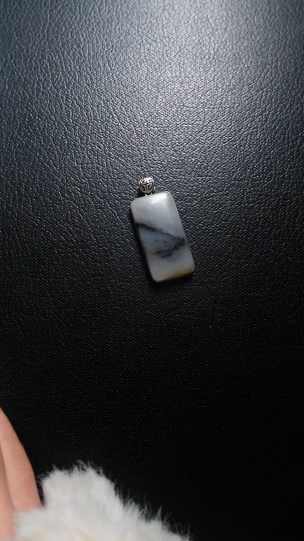 颈饰未镶嵌和田玉无事牌