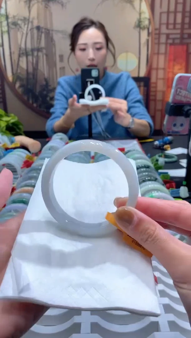 未镶嵌手镯翡翠000073141