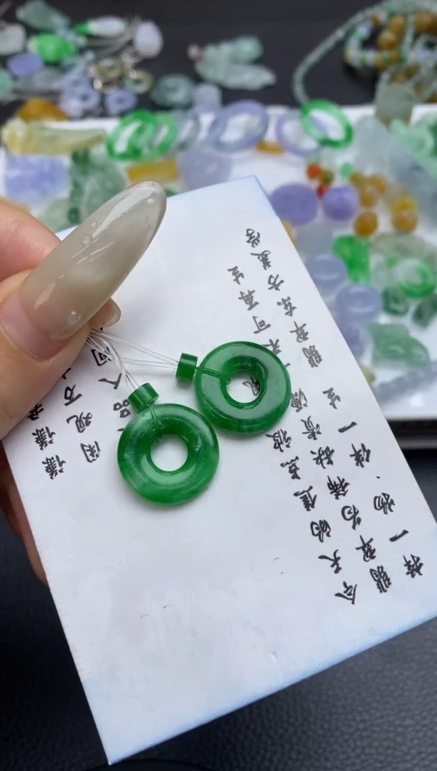未镶嵌定制翡翠翡翠毛货~