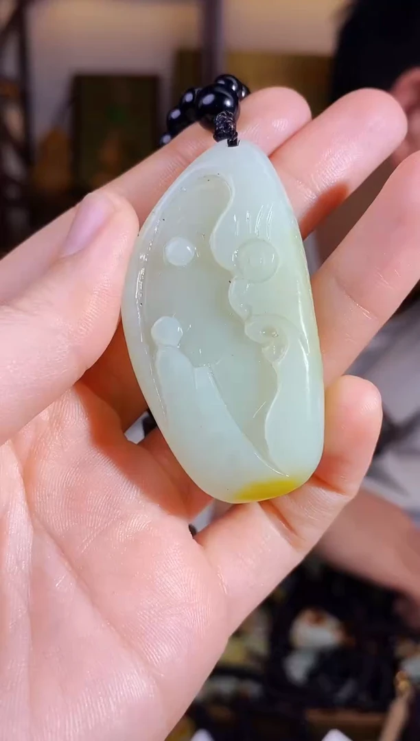 【闪购商品】和田玉颈饰未镶嵌1