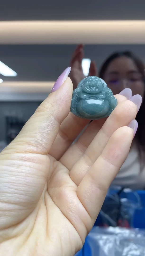 翡翠未镶嵌颈饰（多样性发一件）