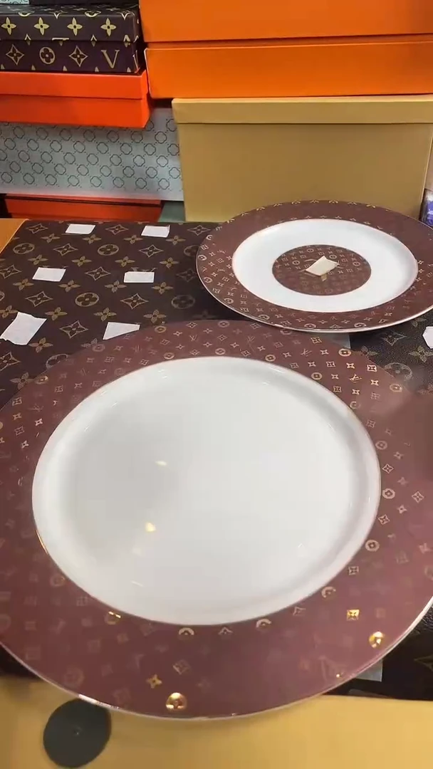 杯鸿辉家品牌瓷器，京东包邮！