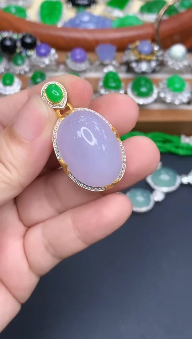 颈饰18K金镶嵌翡翠521-中国好珍宝