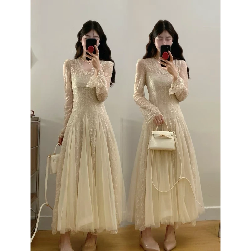 大码春夏茶色山野法式复古长袖蕾丝连衣裙高级感千金小众气质长裙