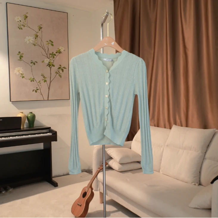 G484 早春款纯色亮丝修身款针织开衫女 3B34