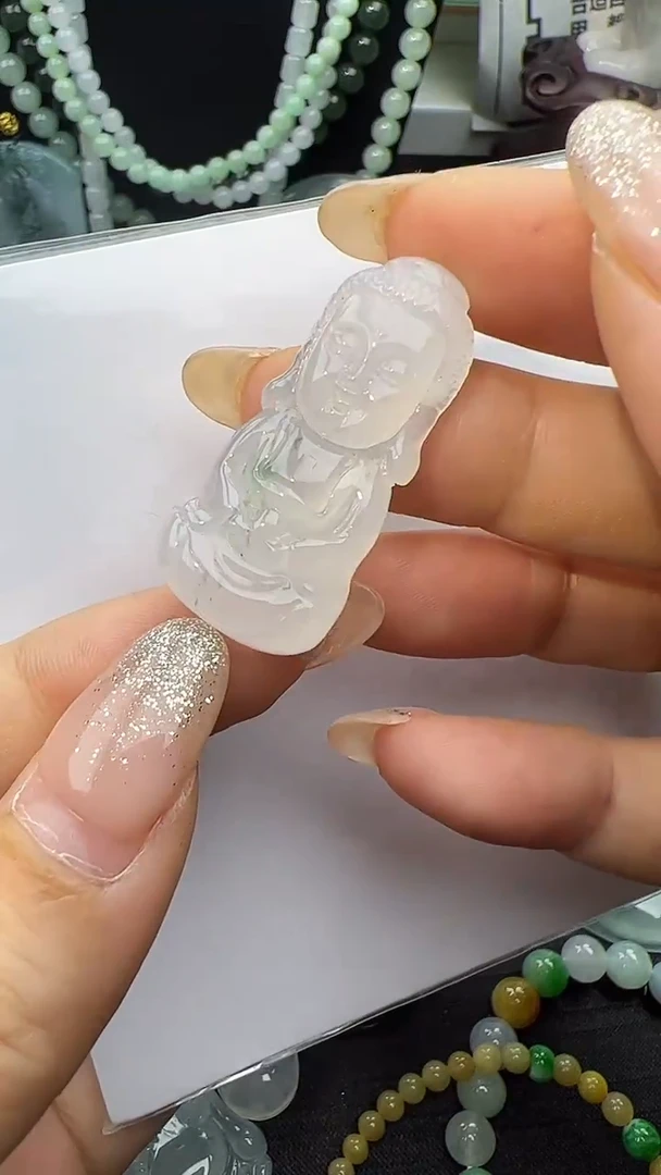 颈饰未镶嵌翡翠BB佛