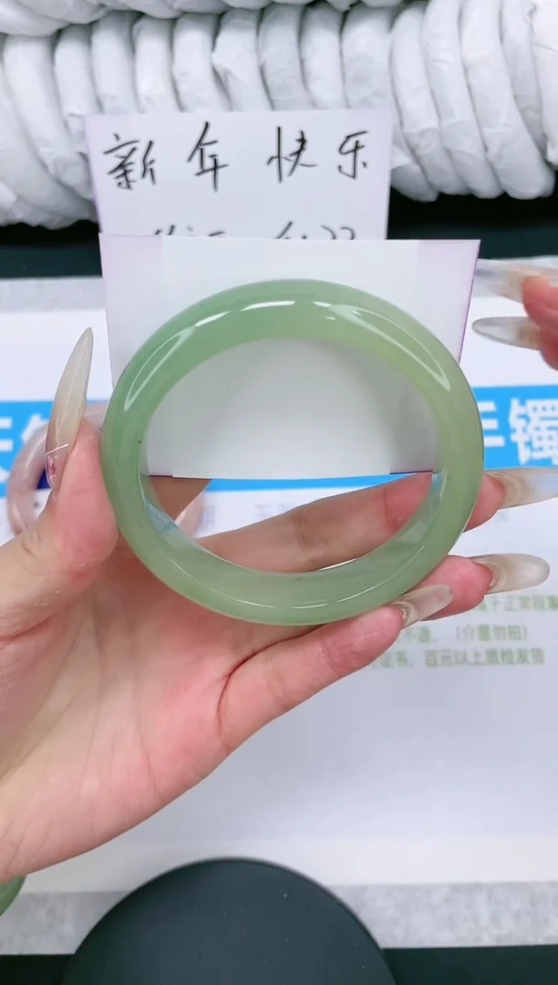 【闪购商品】石英质玉手镯未镶嵌多样性发货-9-60/1
