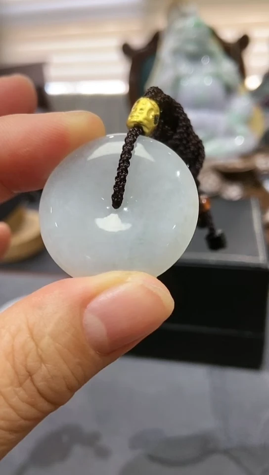 颈饰未镶嵌翡翠娜*宝吊坠