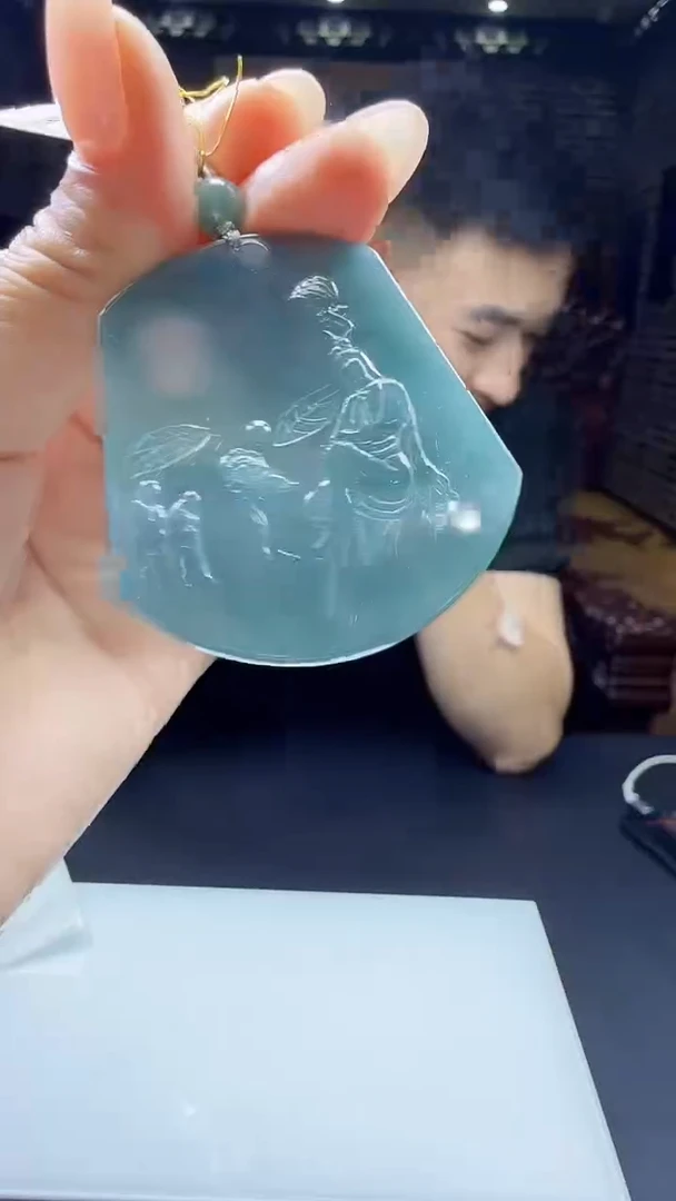 翡翠未镶嵌吊坠(不含链)90