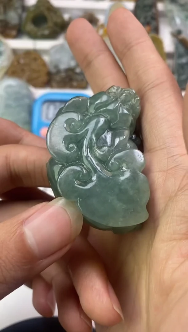 颈饰未镶嵌翡翠双*座天然翡翠