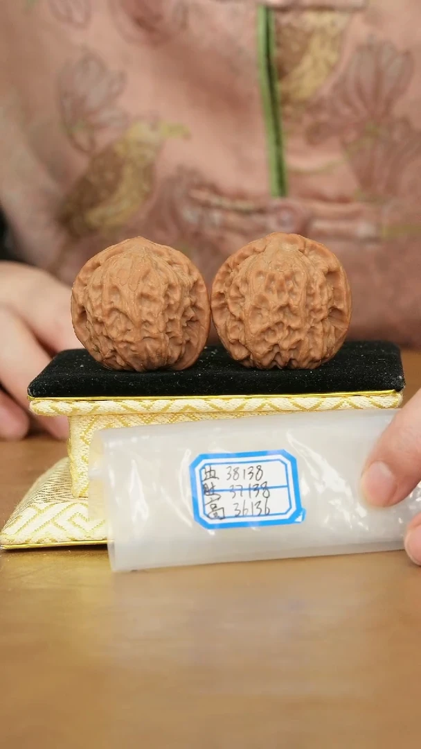 把件文玩核桃扬*尓非嫁接北京