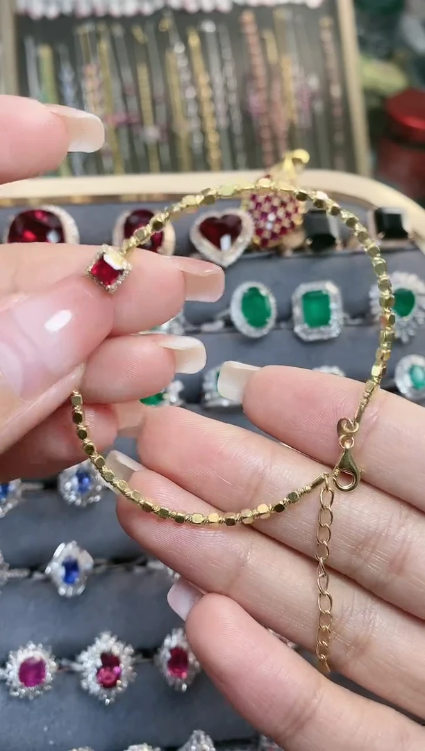 手串18K金镶嵌红宝石·