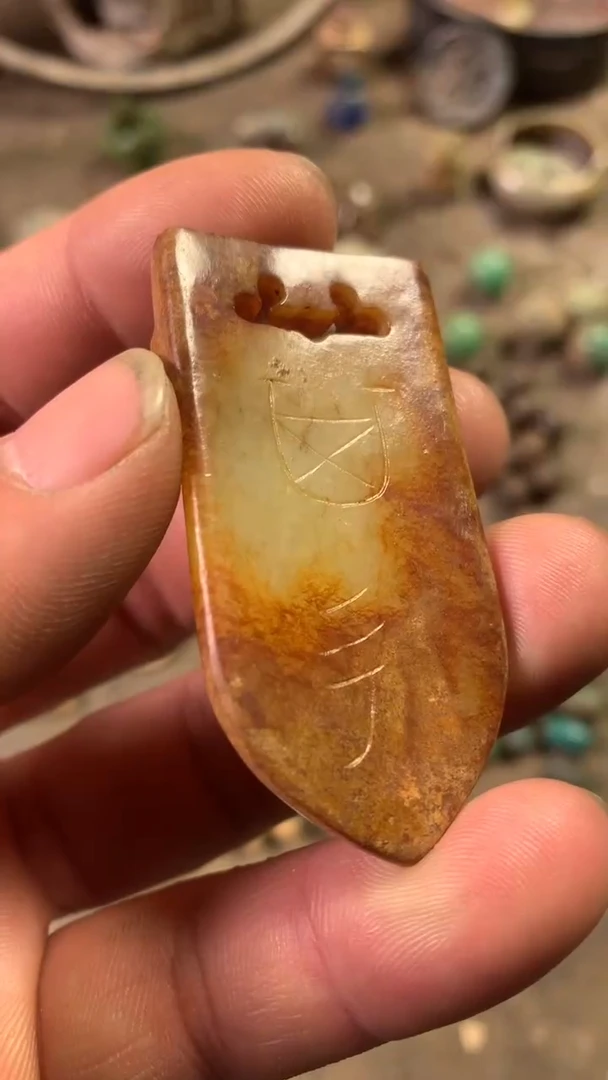 【闪购商品】翡翠耳饰未镶嵌玉