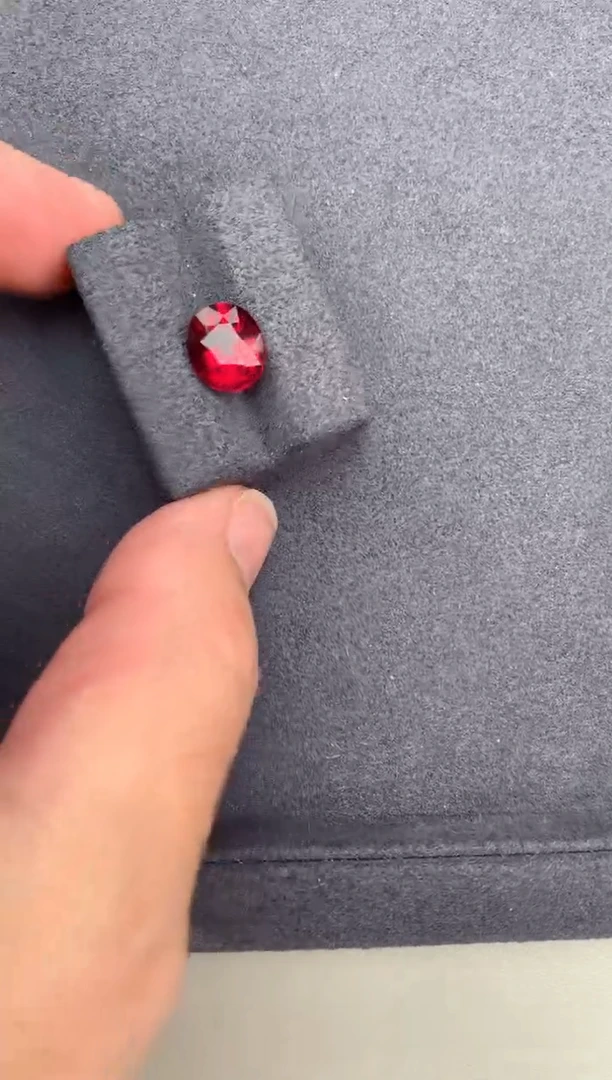 【闪购商品】碧玺裸石未镶嵌2.7ct卢比莱