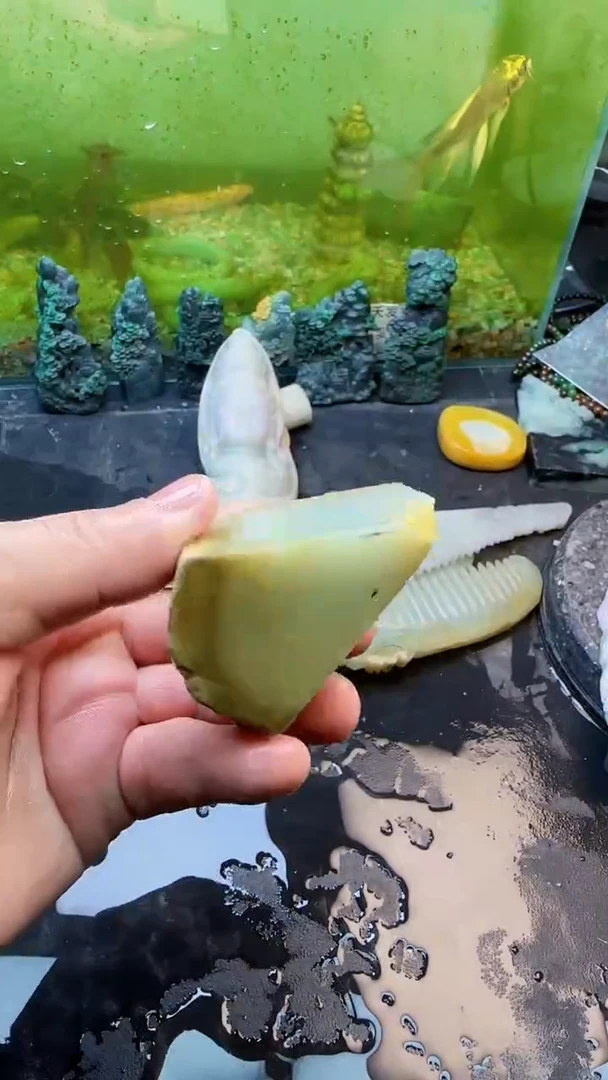 【闪购商品】翡翠颈饰未镶嵌141天然翡翠