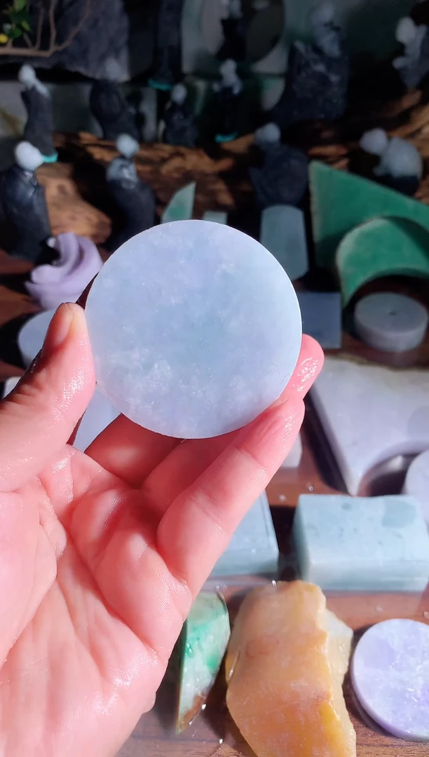 【闪购商品】翡翠吊坠(不含链)未镶嵌B13