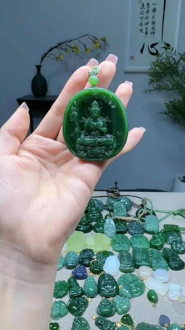 未镶嵌和田玉挂件1