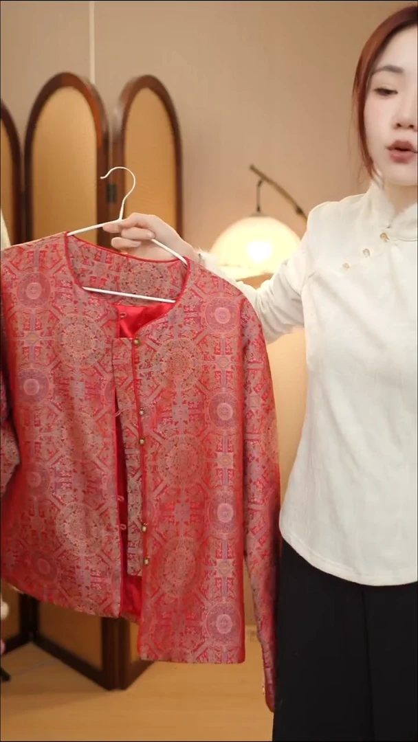 红八达夹棉外套