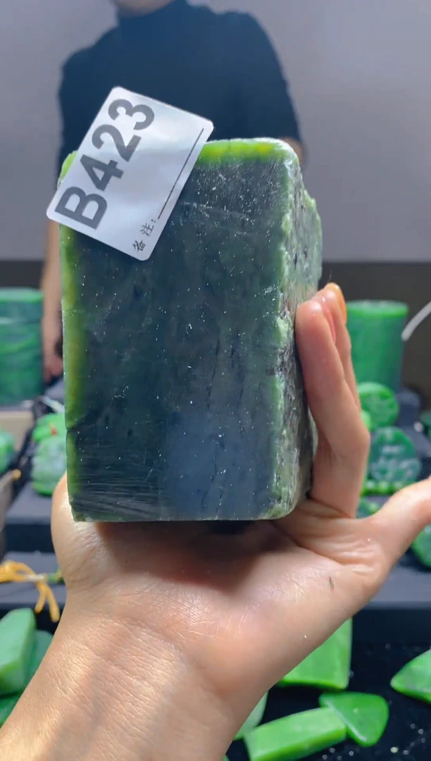 未镶嵌和田玉珠宝半成品1