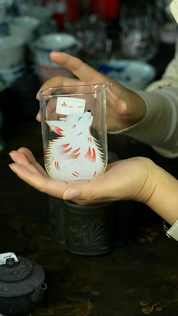 茶具还挺美，蹲下看看！