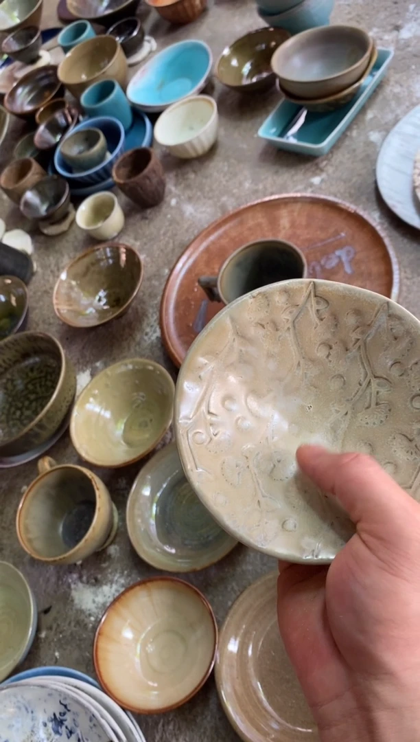 浪鬼家有绘柴烧碟子