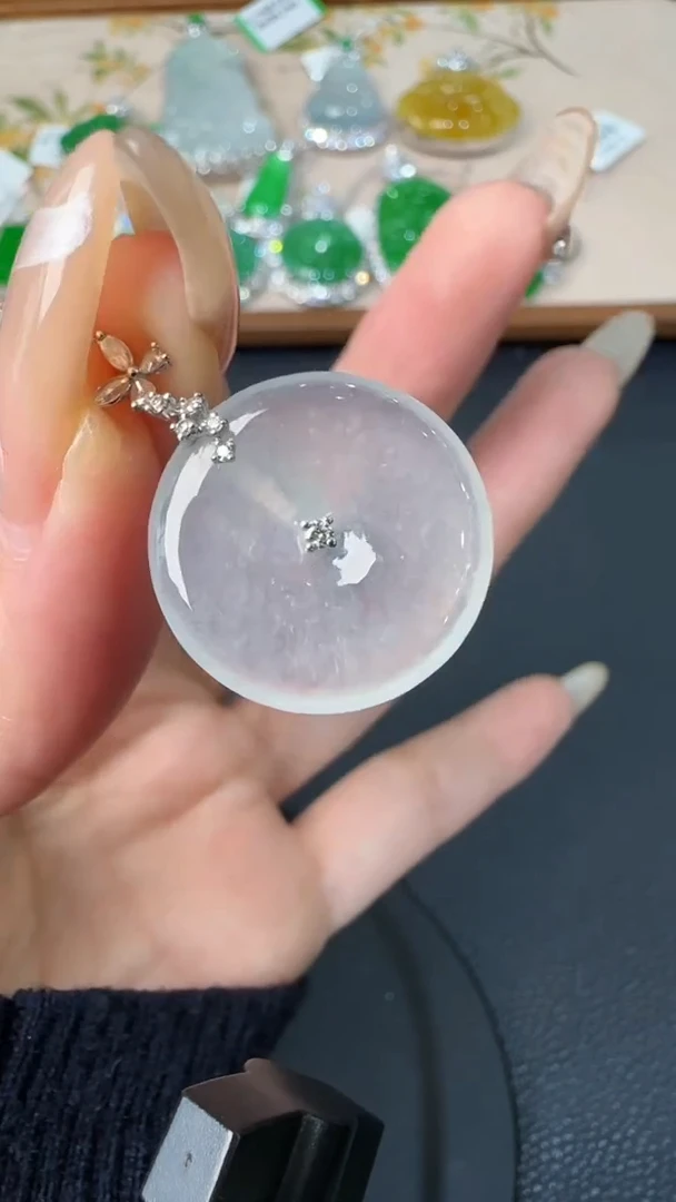【闪购商品】翡翠吊坠(不含链)18K金镶嵌21