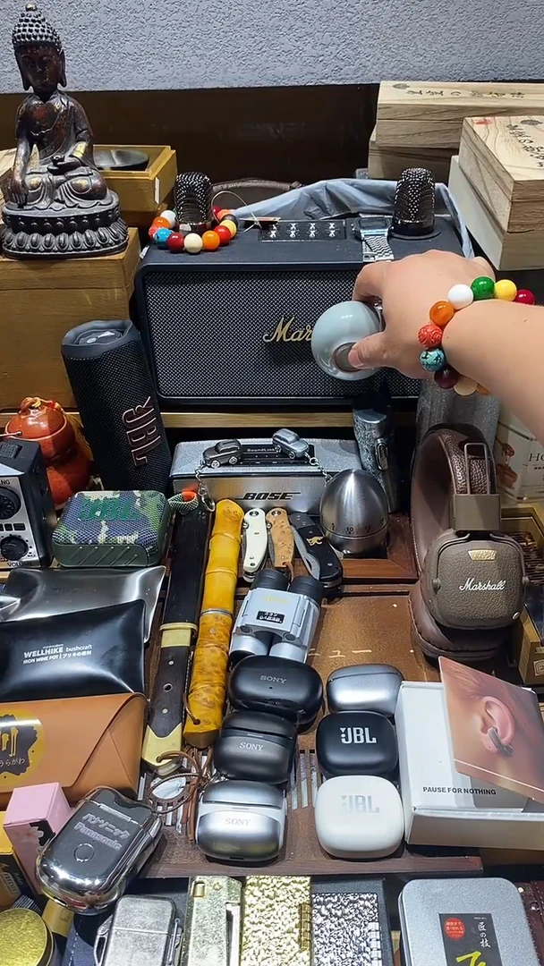 瓷片闪购商品 如图所示