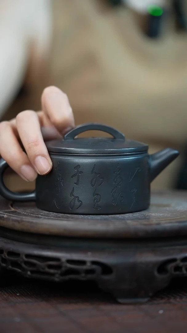 茶壶紫砂宜兴岁颐传砂原矿全手10