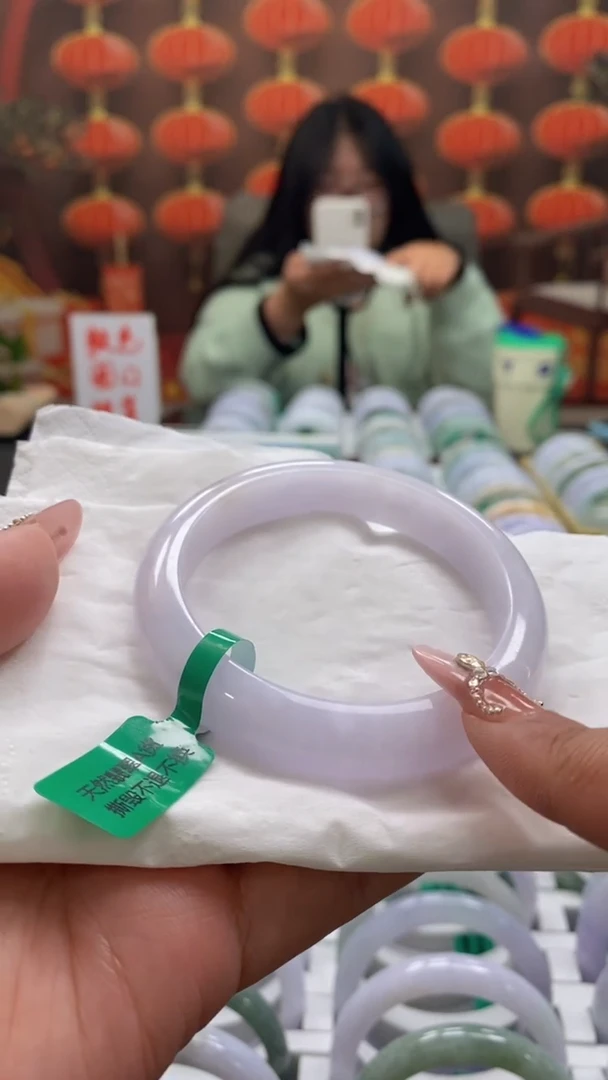 【闪购商品】翡翠手镯未镶嵌00003192