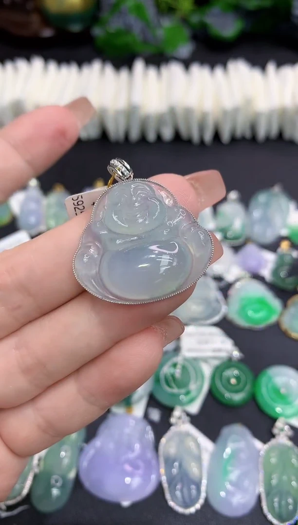 吊坠(不含链)18K金镶嵌翡翠111