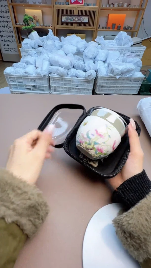 【闪购商品】摆件瓷制品S1111111111111