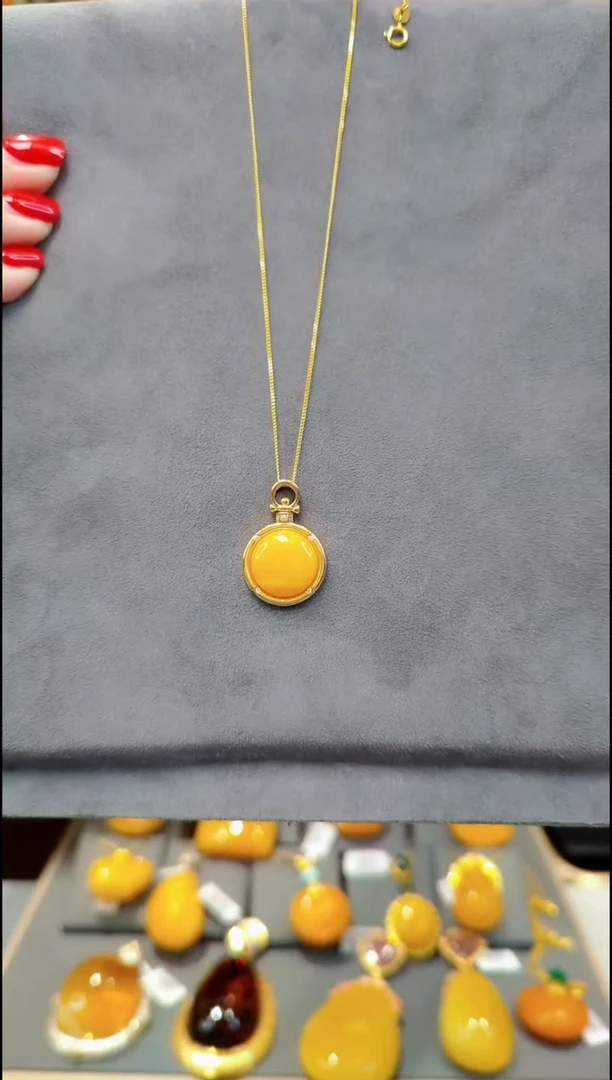 【闪购商品】蜜蜡吊坠(赠链)银S925镀金镶嵌H710蜜蜡吊坠