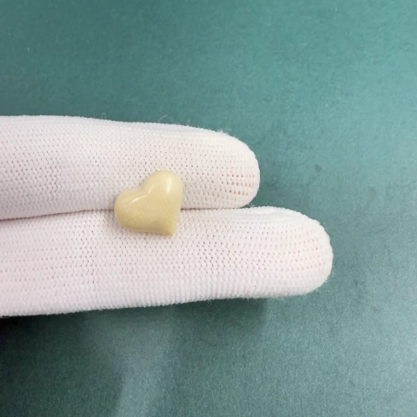 D1252天然猛犸牙爱心配饰 支持鉴定 假一罚四