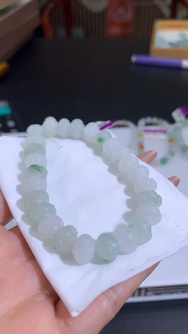 定制翡翠未镶嵌心**惜 翡翠