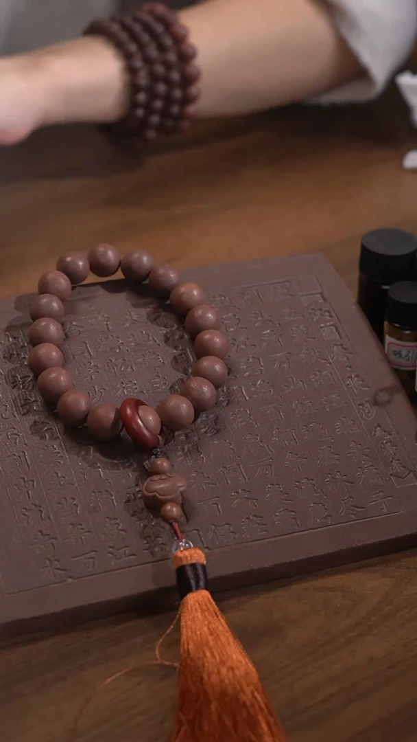 【闪购商品】泥塑息肌丸1.5手持自发