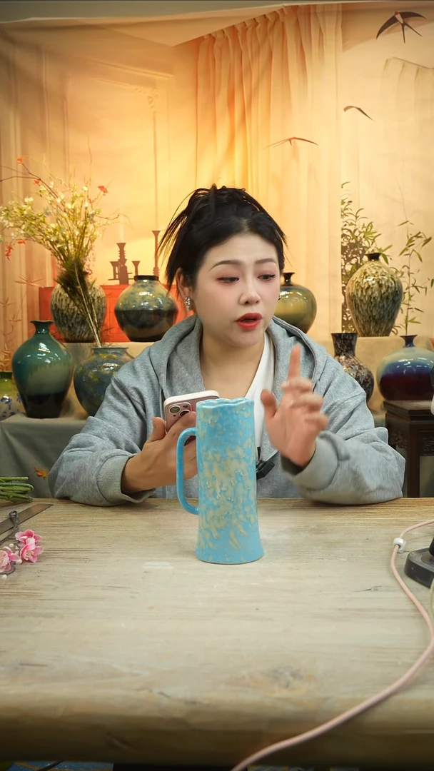 -**- 高·19口6陶瓷花瓶花器