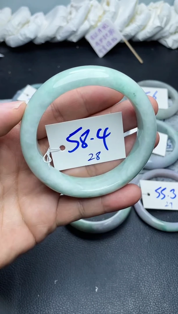 未镶嵌手镯翡翠28