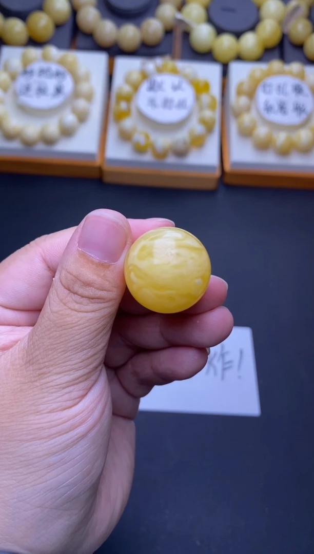 裸石琥珀未镶嵌 大小姐珠宝严选70
