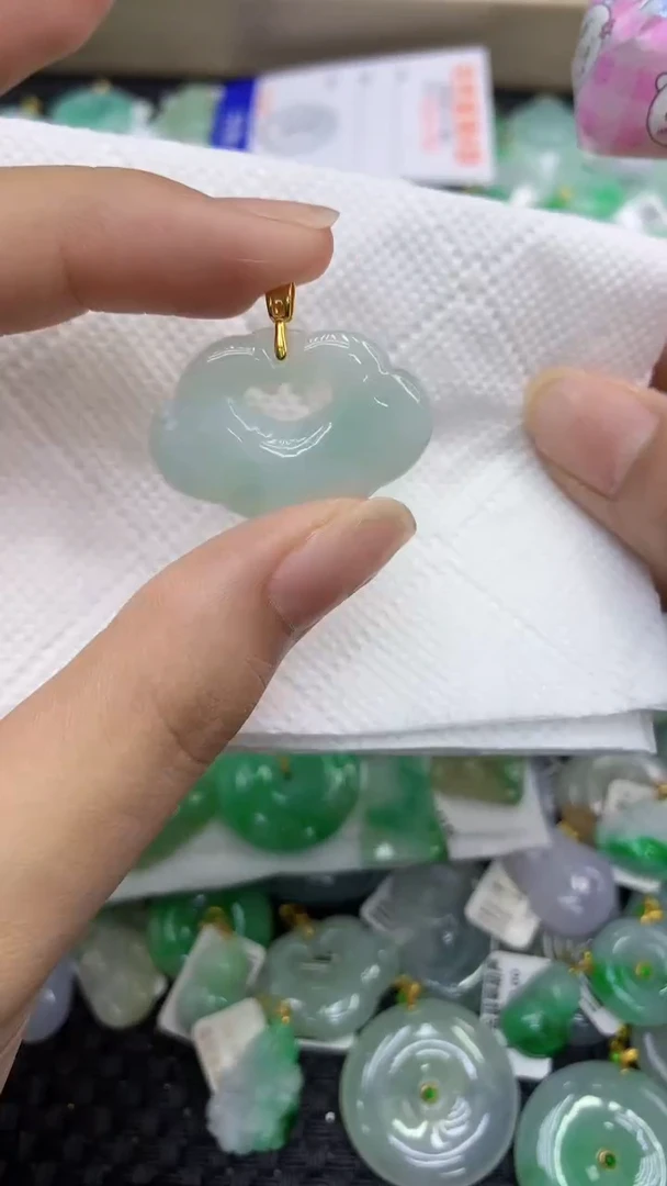 颈饰未镶嵌翡翠天然缅甸A货翡翠