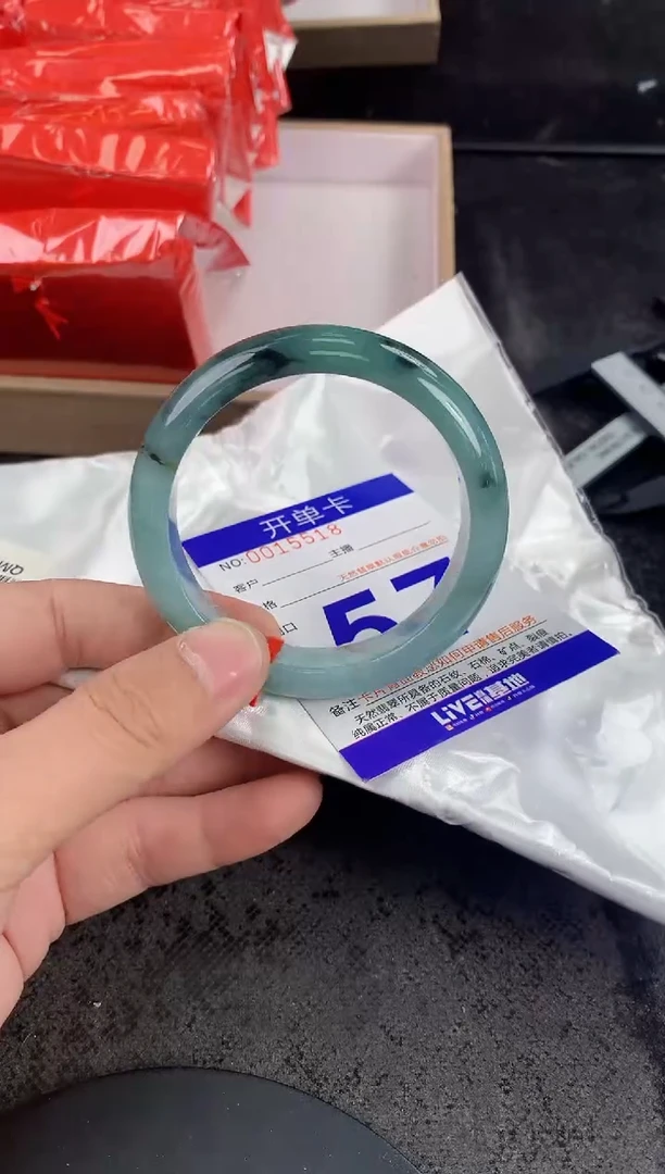 未镶嵌手镯翡翠AAAAAAAAAAAA