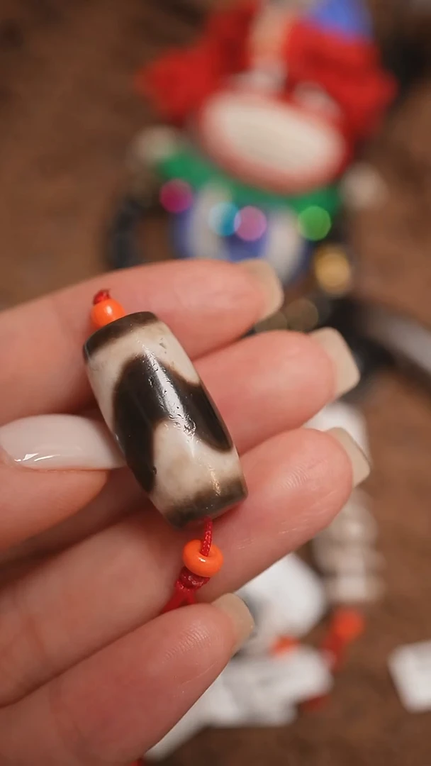 未镶嵌颈饰玛瑙/玉髓老*蚀花玛瑙珠定制编绳