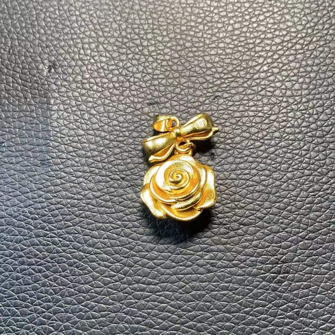 a56时尚百搭精吊坠