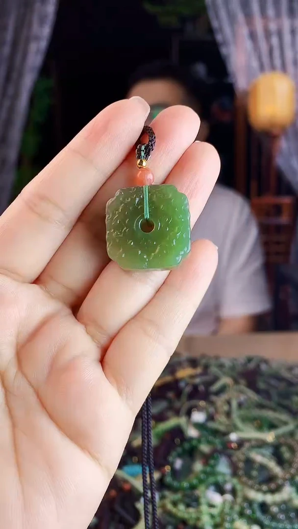 未镶嵌和田玉挂件多样性发货拍一发一