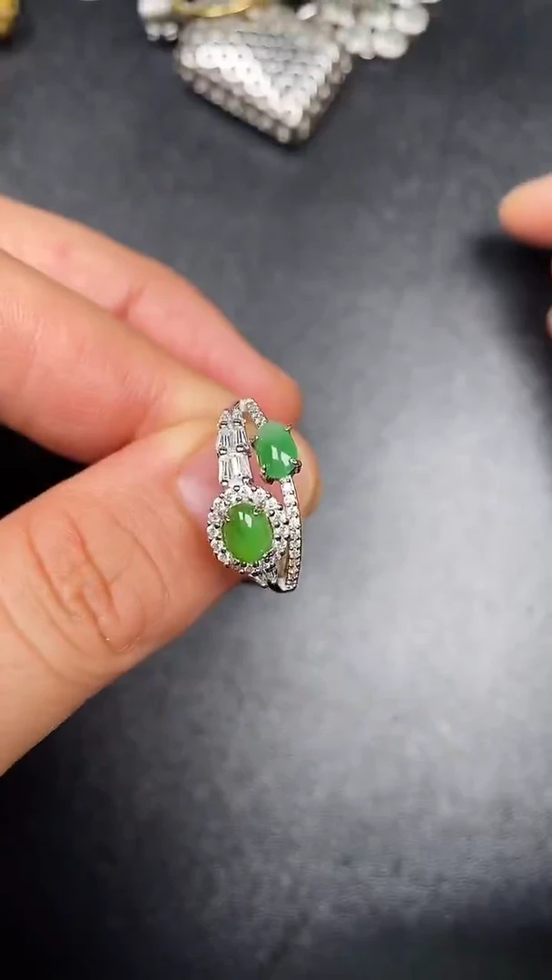 银S925镶嵌戒指翡翠1000