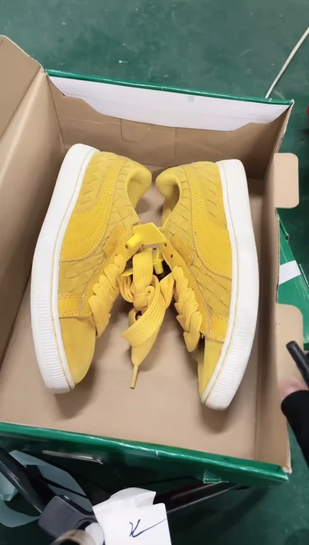 彪马时尚休闲运动鞋35.5M   G149